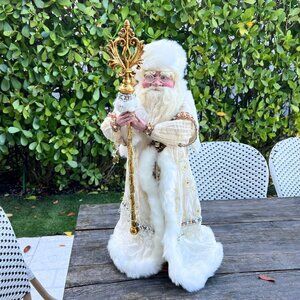 RARE Mark Roberts Large 23" Santa Ivory Fur Robe Pearl Beaded Trim Staff on Base